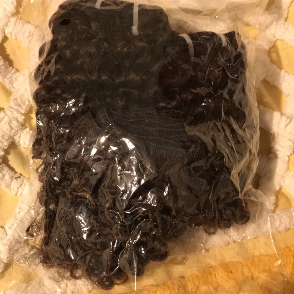 Hair extensions - Picture 4 of 5